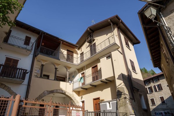 appartamento in affitto a Barzio