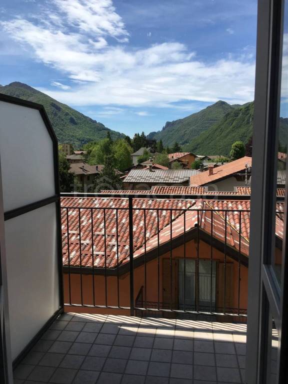 appartamento in affitto a Barzio