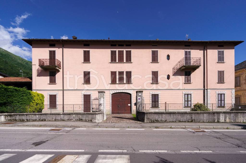 appartamento in affitto a Barzio