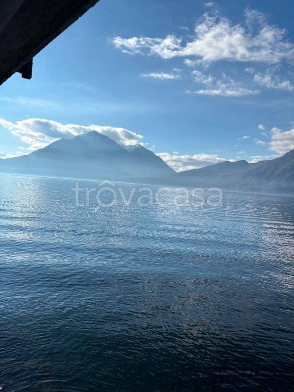 casa semindipendente in affitto a Bellano