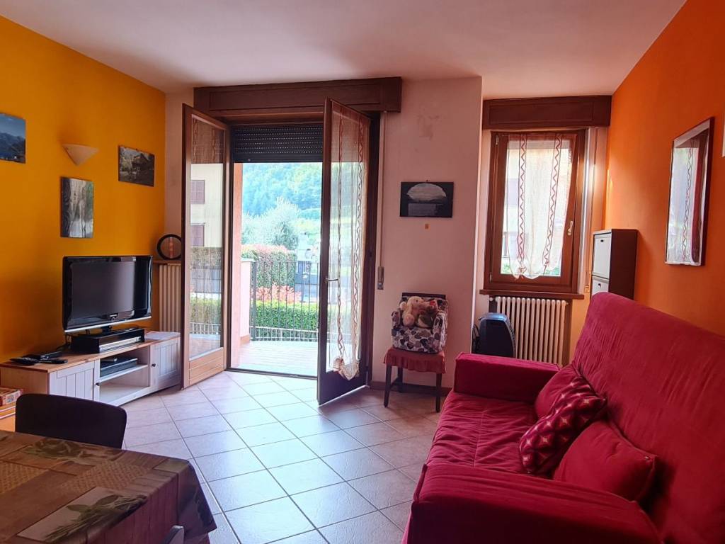 appartamento in affitto a Bellano