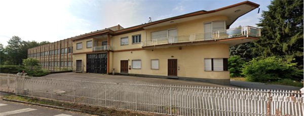 capannone in affitto a Bulciago