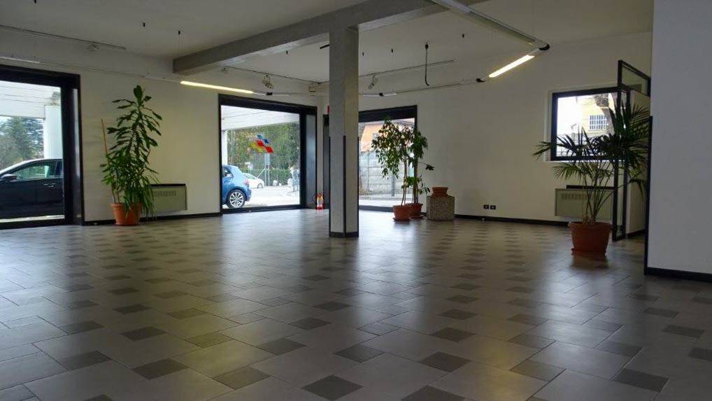 negozio in affitto a Calolziocorte