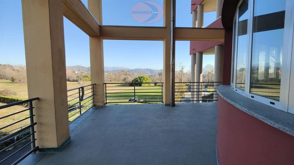 negozio in affitto a Casatenovo