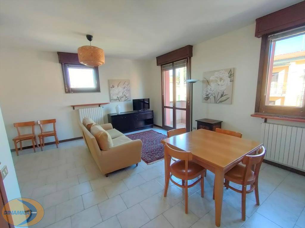 appartamento in affitto a Casatenovo