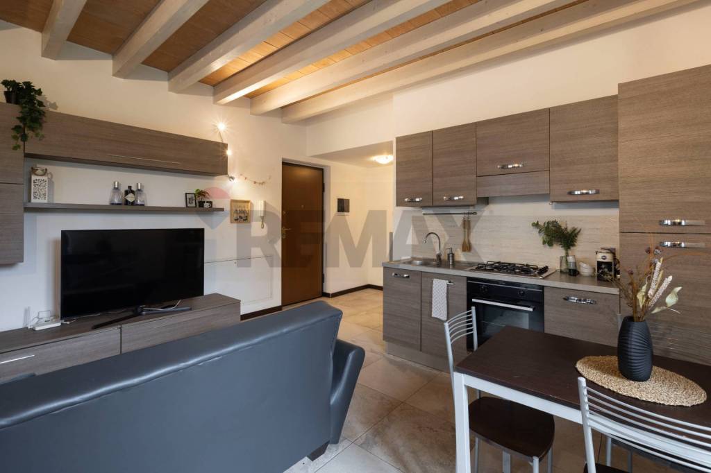 appartamento in affitto a Casatenovo in zona Galgiana