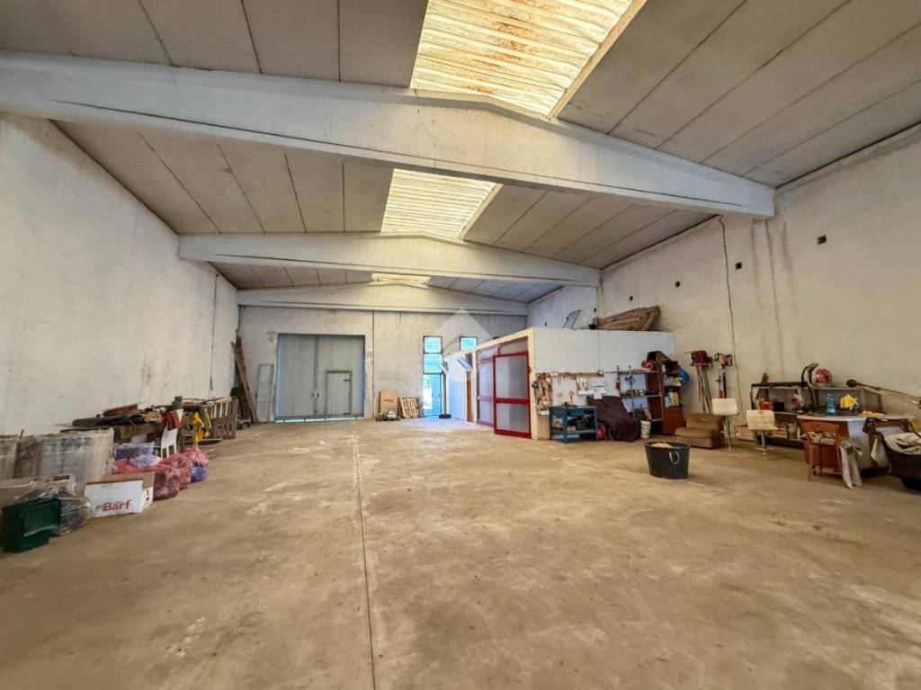 appartamento in affitto a Castello di Brianza in zona Brianzola