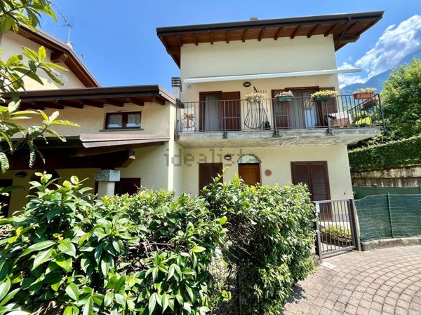 appartamento in affitto a Colico
