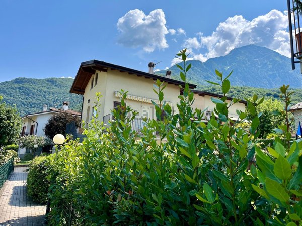 appartamento in affitto a Colico