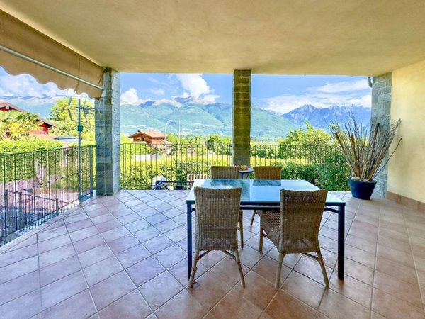 appartamento in affitto a Colico in zona Curcio