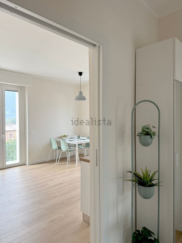 appartamento in affitto a Colico