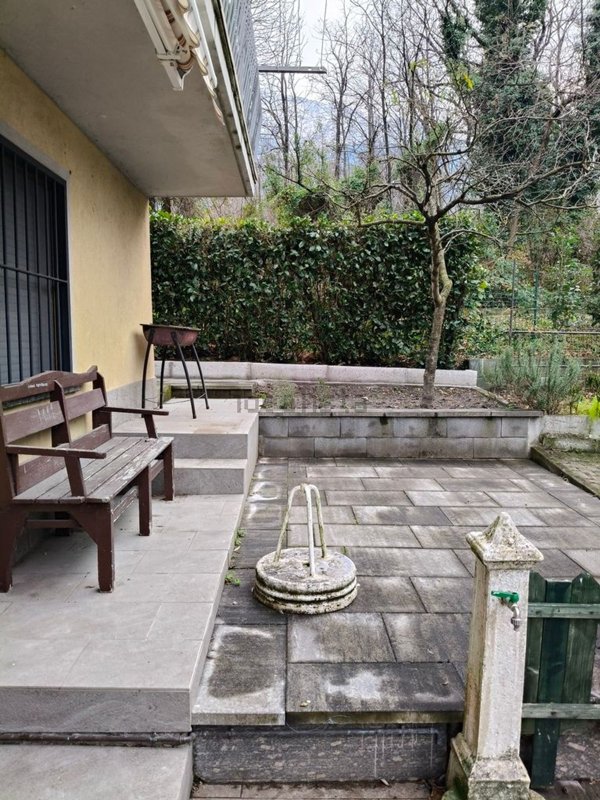 appartamento in affitto a Colico