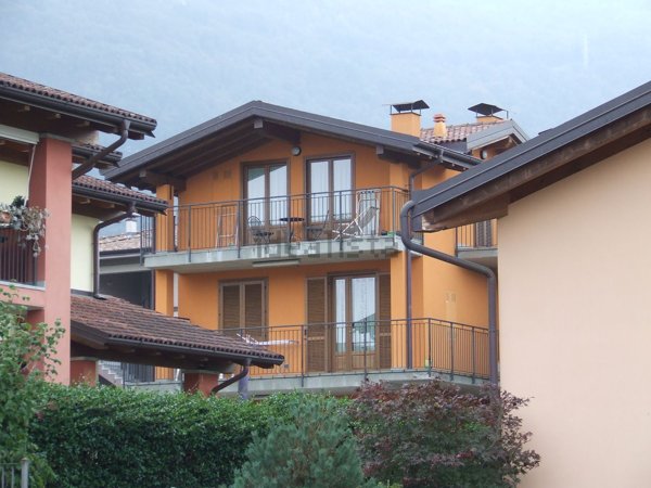 appartamento in affitto a Colico