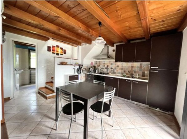 appartamento in affitto a Colico