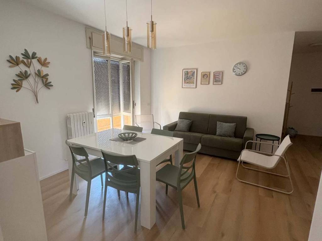 appartamento in affitto a Colico in zona Villatico