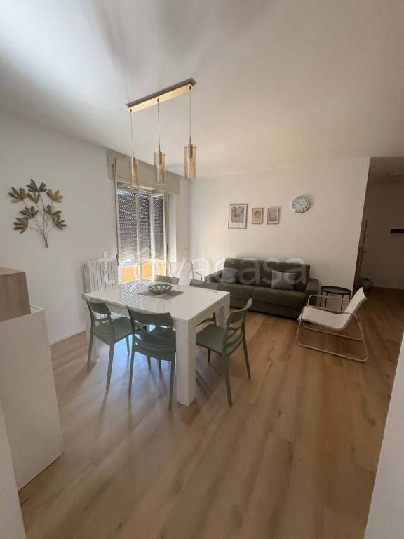 appartamento in affitto a Colico in zona Villatico