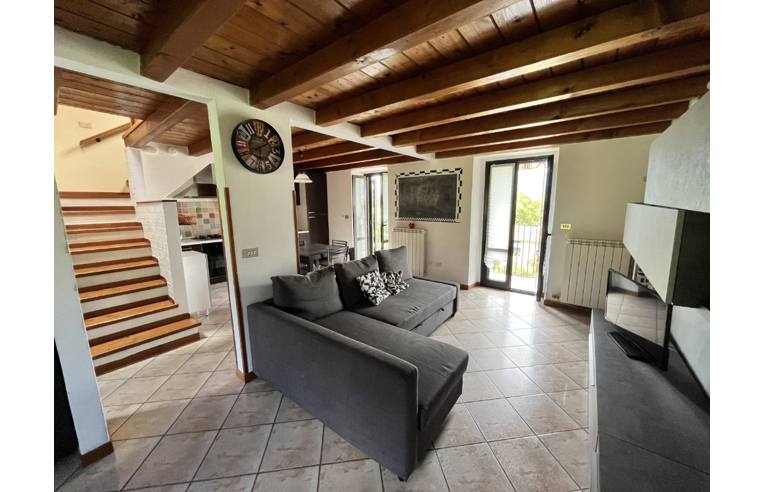 appartamento in affitto a Colico