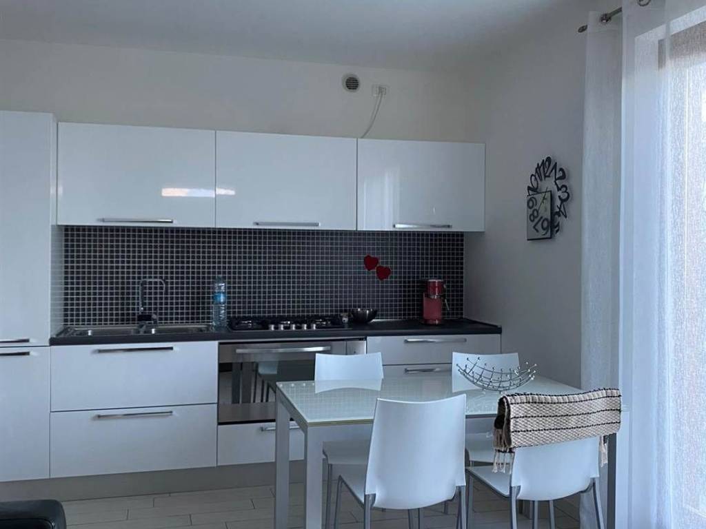 appartamento in affitto a Colico in zona Curcio