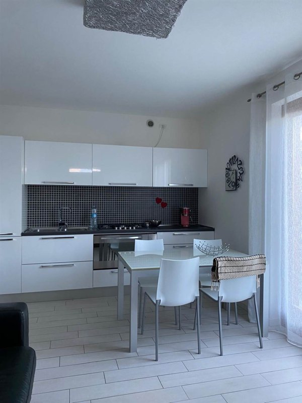 appartamento in affitto a Colico in zona Curcio