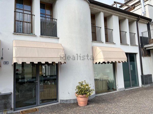 ufficio in affitto a Colico