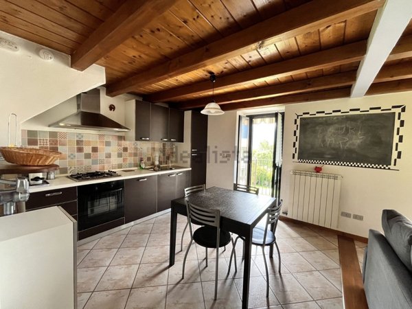 appartamento in affitto a Colico