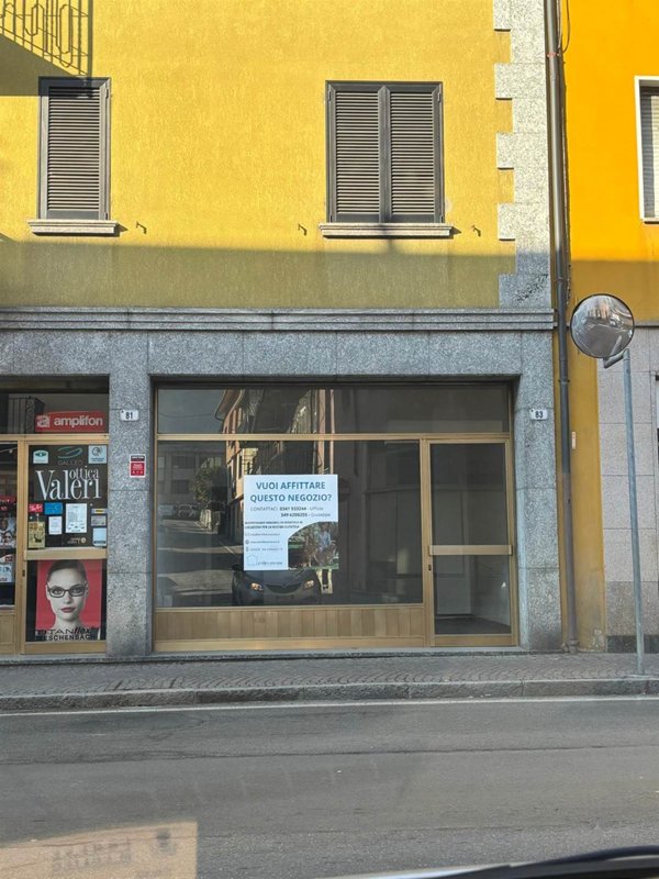 negozio in affitto a Colico