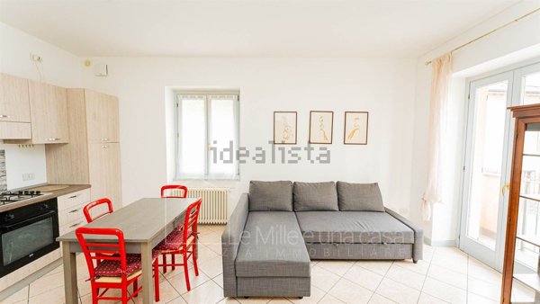 appartamento in affitto a Colico