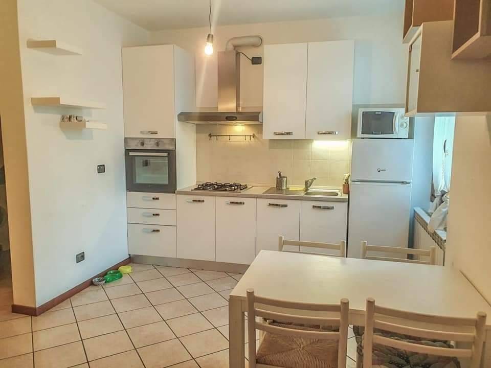 appartamento in affitto a Colle Brianza in zona Giovenzana