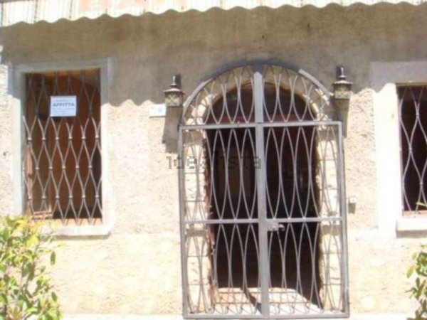 negozio in affitto a Colle Brianza in zona Ravellino