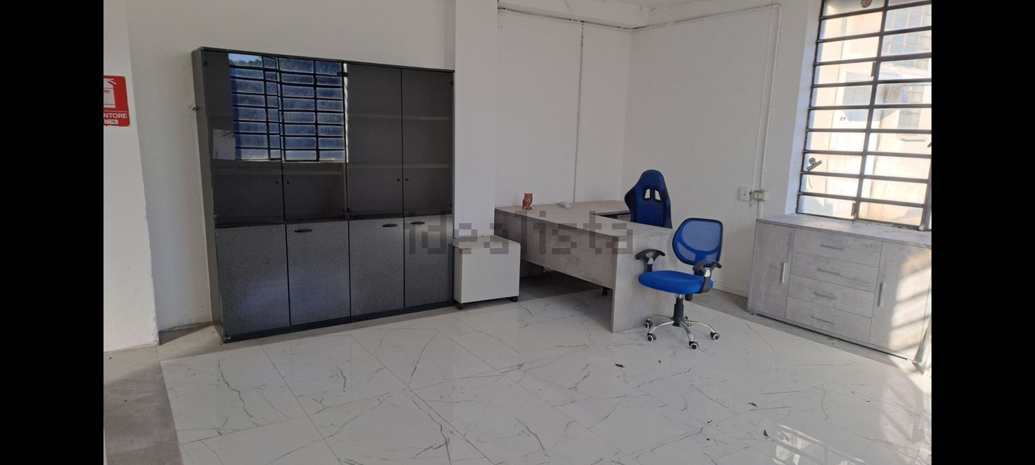 ufficio in affitto a Costa Masnaga