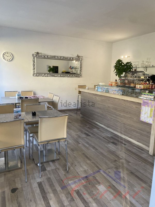 negozio in affitto ad Ello