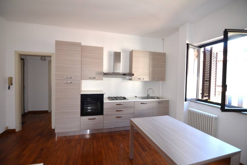 appartamento in affitto a Galbiate