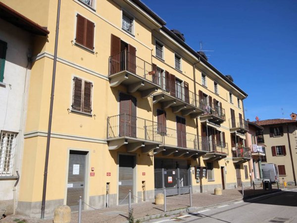 appartamento in affitto ad Imbersago