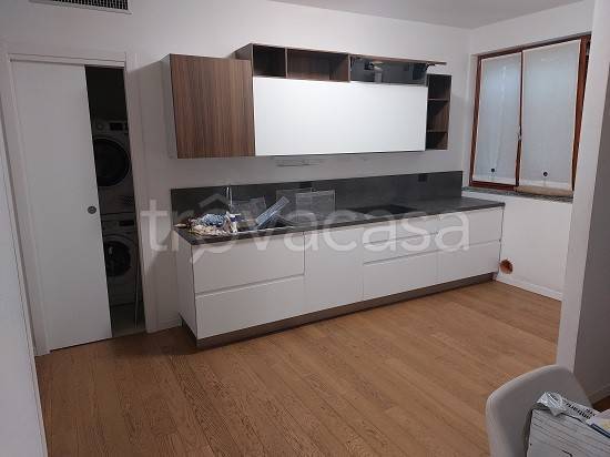 appartamento in affitto ad Imbersago