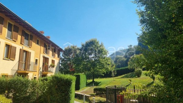 appartamento in affitto ad Imbersago