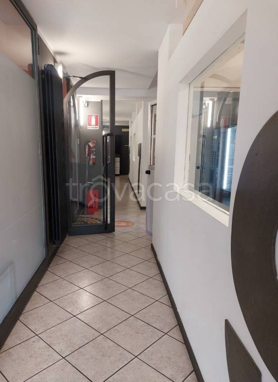 negozio in affitto a Lecco in zona Lecco Centro