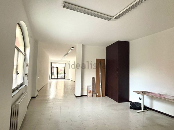 ufficio in affitto a Lecco in zona Pescarenico