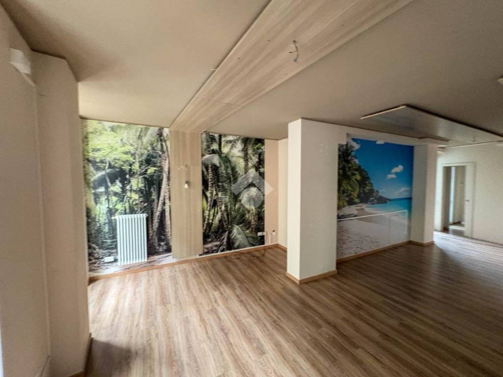 negozio in affitto a Lecco