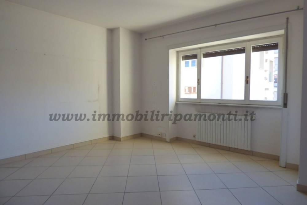 ufficio in affitto a Lecco in zona Corso Martiri
