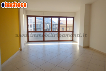 ufficio in affitto a Lecco in zona Corso Martiri