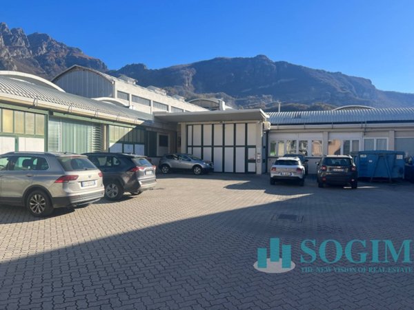 negozio in affitto a Lecco in zona Acquate