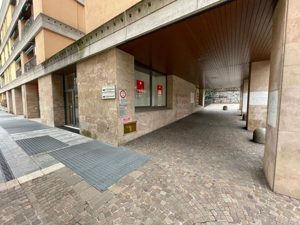 ufficio in affitto a Lecco in zona Castello