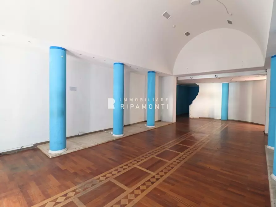 locale commerciale in affitto a Lecco