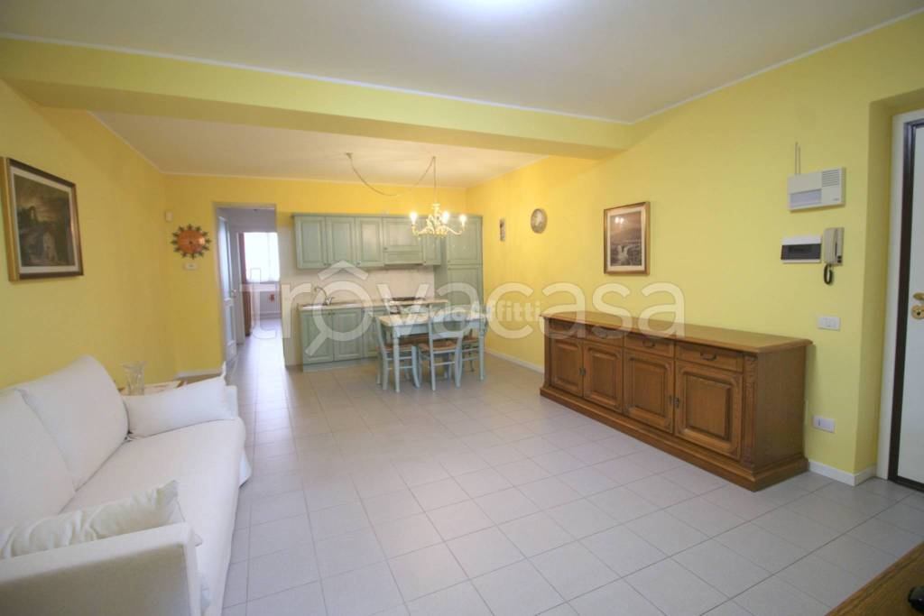 appartamento in affitto a Lecco