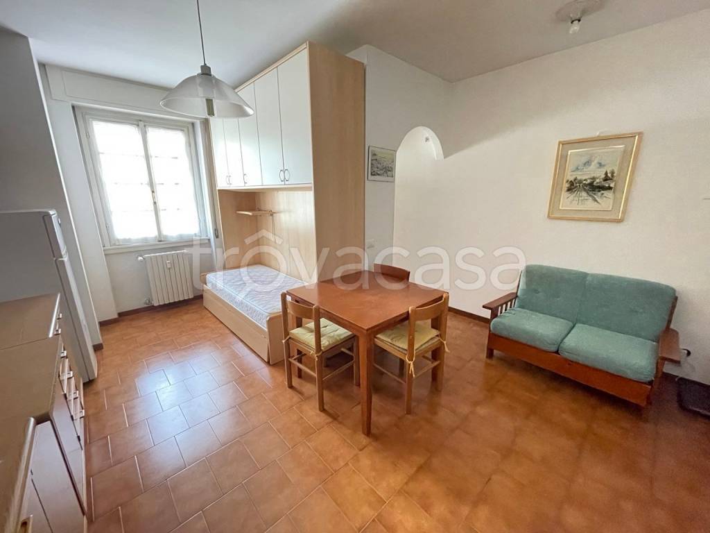 appartamento in affitto a Lecco in zona Olate