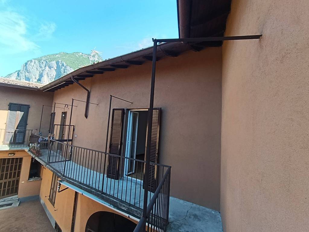 appartamento in affitto a Lecco in zona Castello