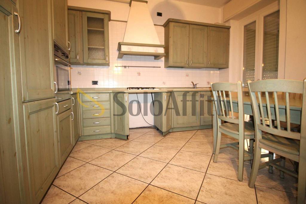 appartamento in affitto a Lecco in zona Viale Turati