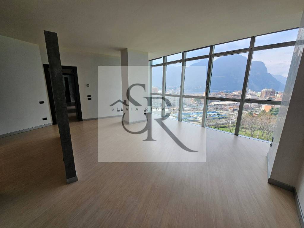 appartamento in affitto a Lecco in zona Caleotto