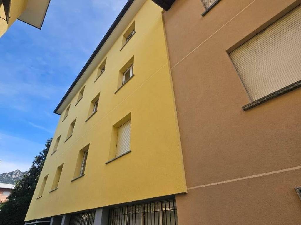 appartamento in affitto a Lecco in zona Germanedo