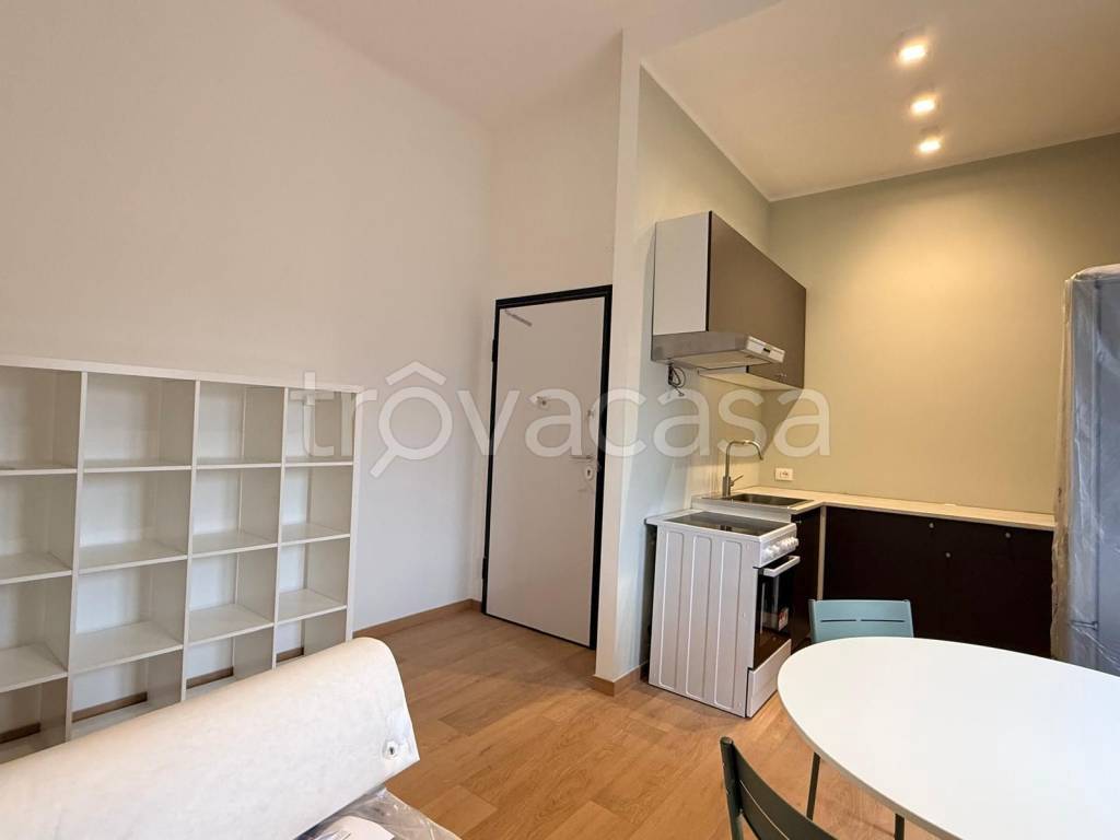 appartamento in affitto a Lecco in zona Acquate